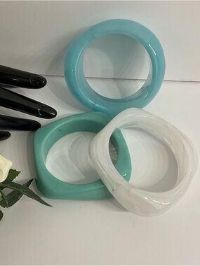 Minimalist Chunky Bangle Bracelet Set Asymmetrical Trendy READ**